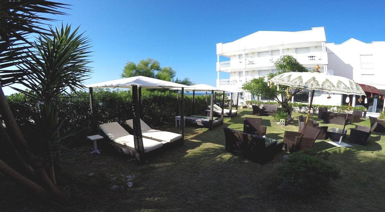 Hotel Pineda Playa Noja Extérieur photo